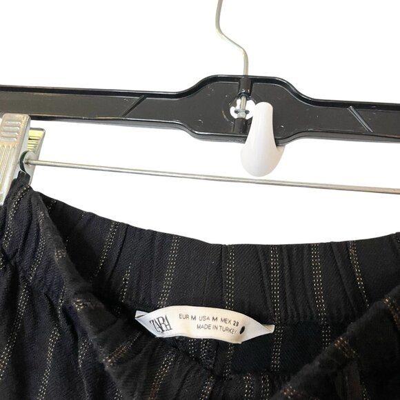 Zara Black Pinstripe Tapered Leg Crop Dress Pants Elastic Waist *FLAW* Size M‎ - Picture 4 of 4
